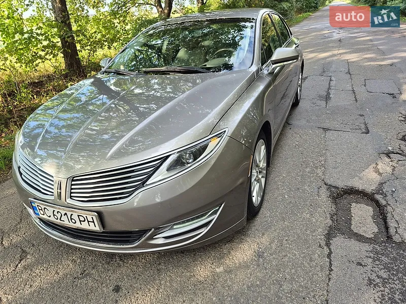 Lincoln MKZ