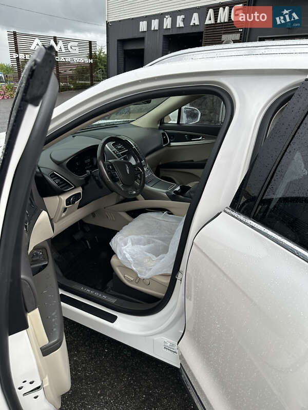 Позашляховик / Кросовер Lincoln Nautilus 2018 в Сумах