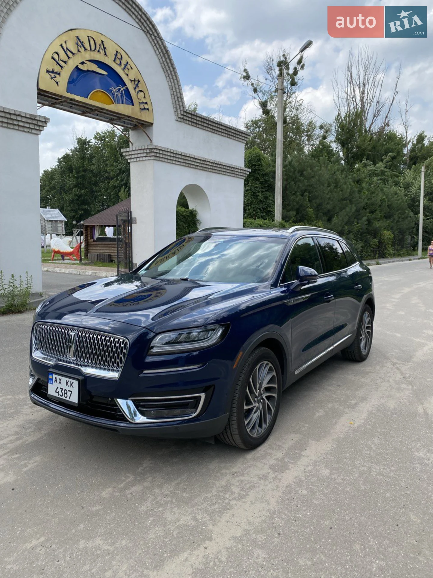 2020 Lincoln Nautilus - мініатюра 3