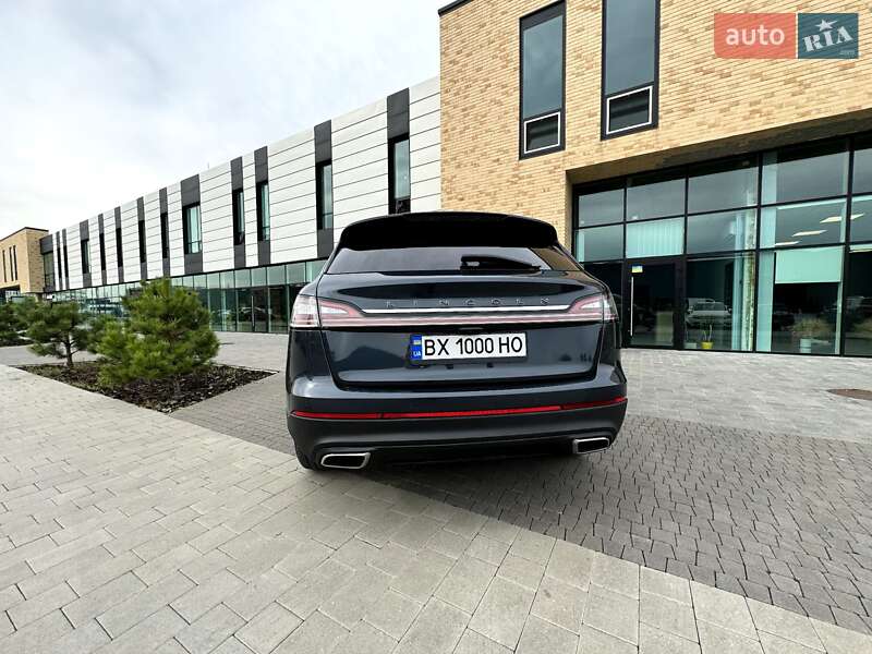 Внедорожник / Кроссовер Lincoln Nautilus 2022 в Хмельницком