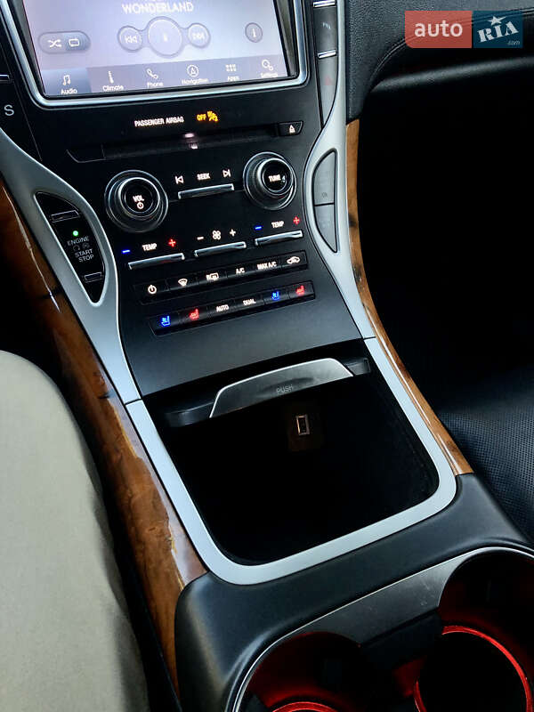 Внедорожник / Кроссовер Lincoln Nautilus 2019 в Одессе