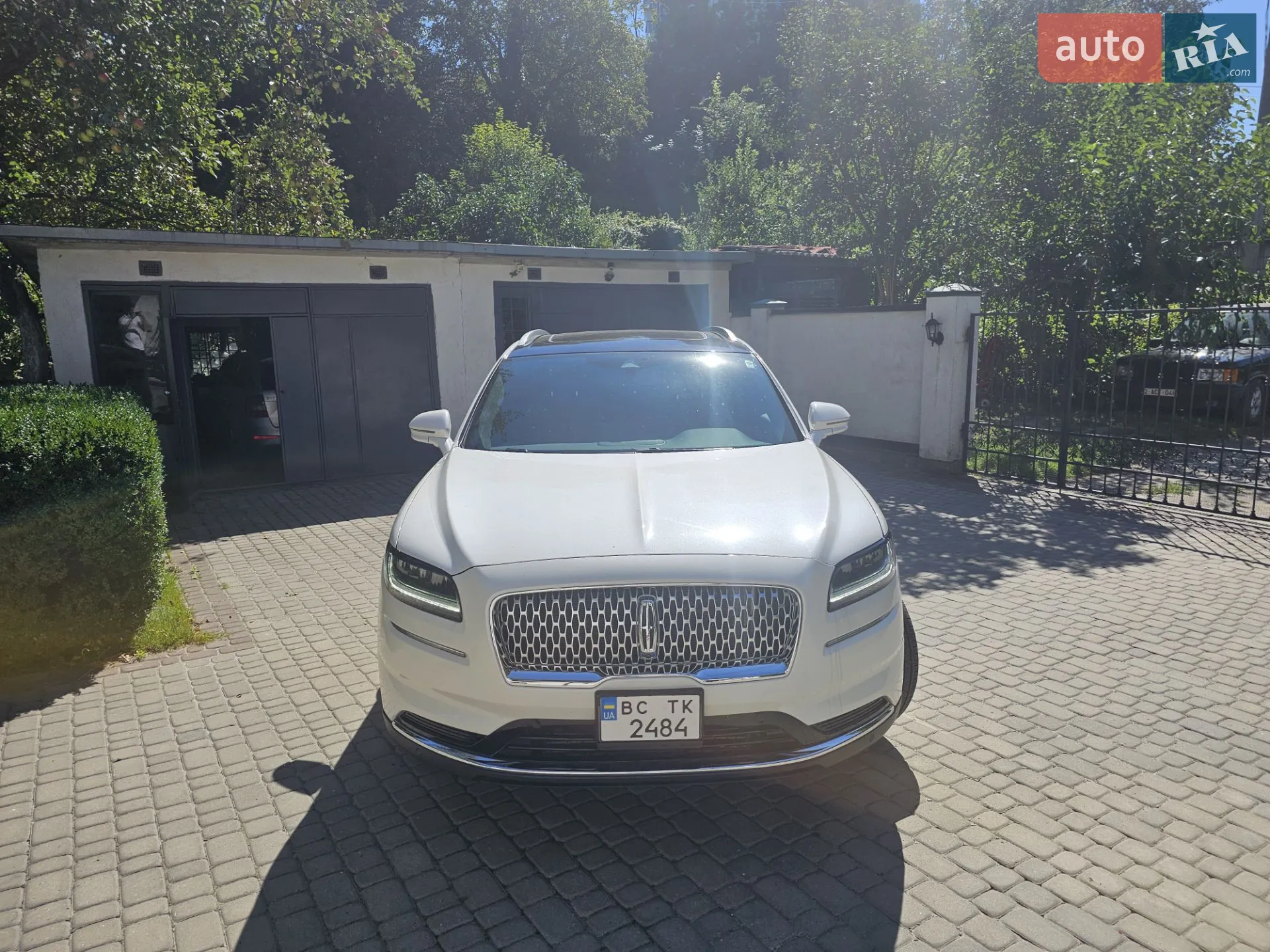 2022 Lincoln Nautilus - мініатюра 2