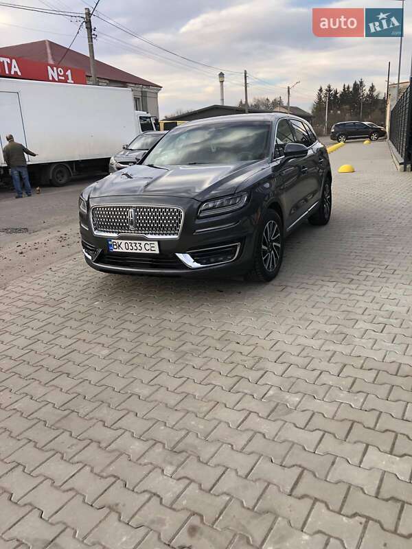 Позашляховик / Кросовер Lincoln Nautilus 2019 в Радивиліві