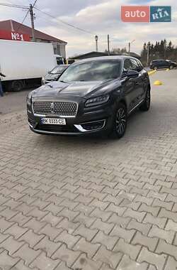 Внедорожник / Кроссовер Lincoln Nautilus 2019 в 