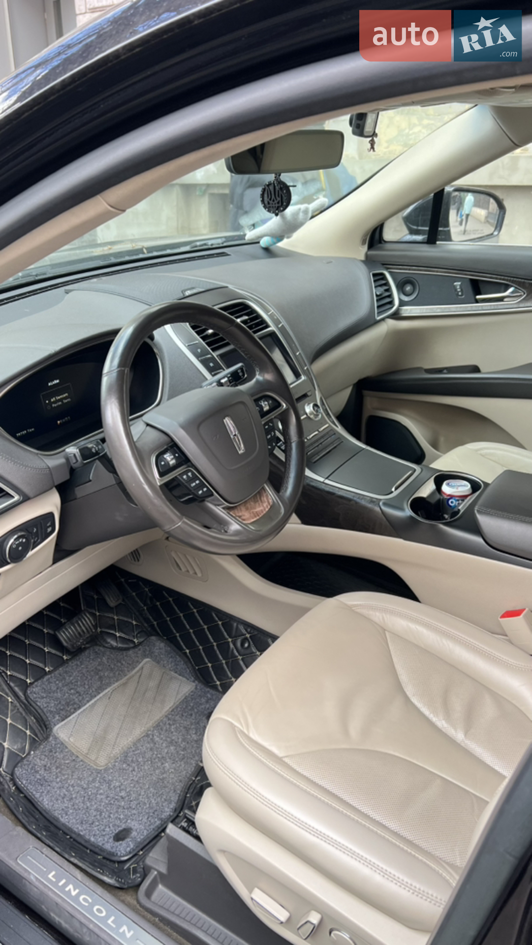 2018 Lincoln Nautilus - мініатюра 11