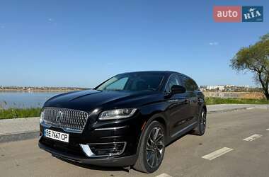 Позашляховик / Кросовер Lincoln Nautilus 2020 в 