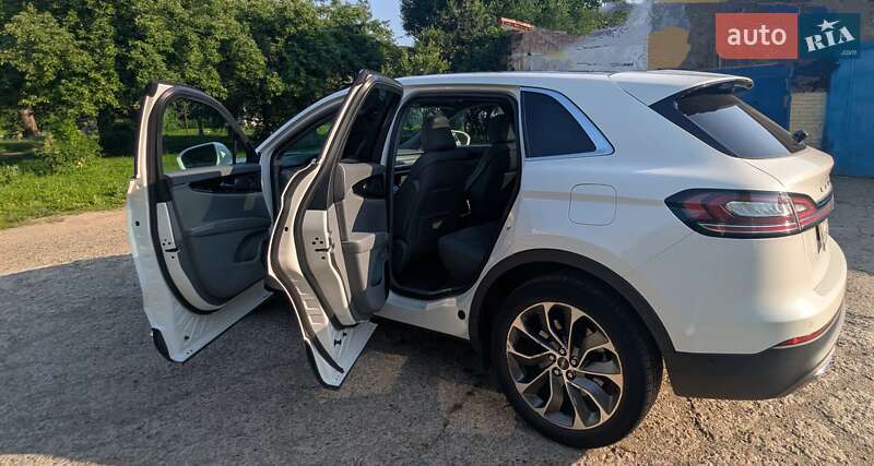 Позашляховик / Кросовер Lincoln Nautilus 2021 в Калуші фото 5 Позашляховик / Кросовер Lincoln Nautilus 2021 в Калуші