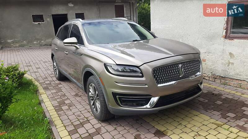 Lincoln Nautilus 2019