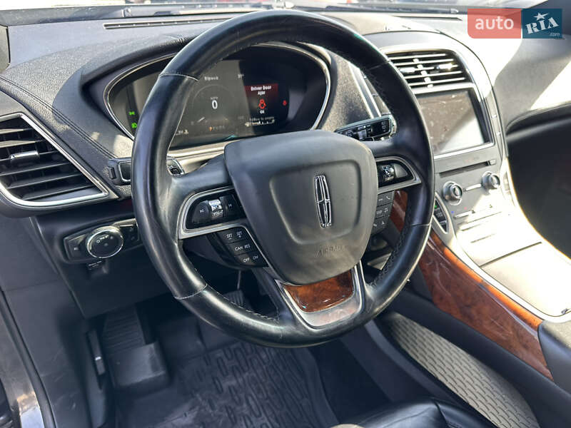 Позашляховик / Кросовер Lincoln Nautilus 2019 в Івано-Франківську