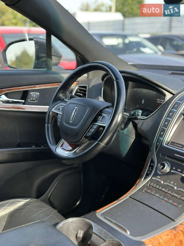 Позашляховик / Кросовер Lincoln Nautilus 2019 в Івано-Франківську