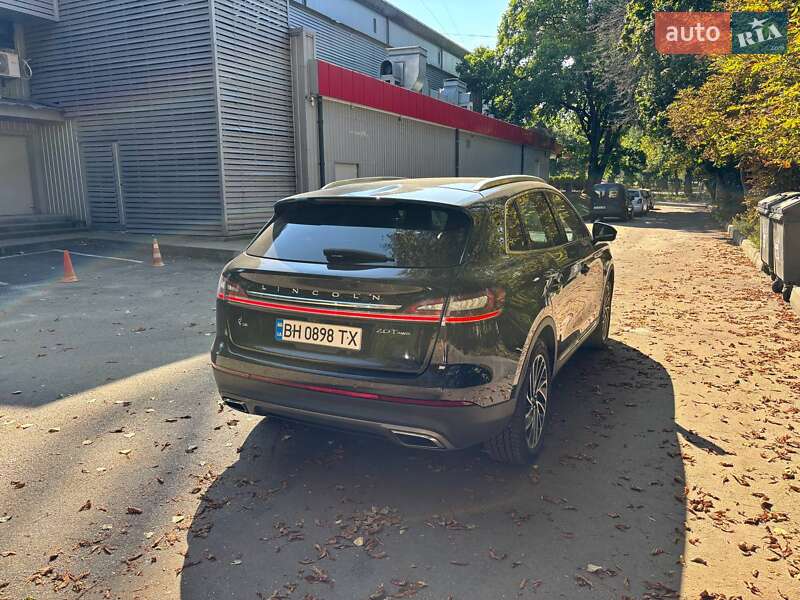 Позашляховик / Кросовер Lincoln Nautilus 2019 в Києві