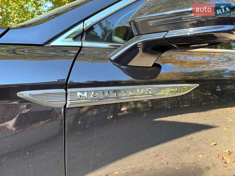Позашляховик / Кросовер Lincoln Nautilus 2019 в Києві