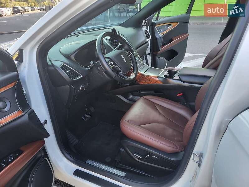 Внедорожник / Кроссовер Lincoln Nautilus 2019 в Киеве