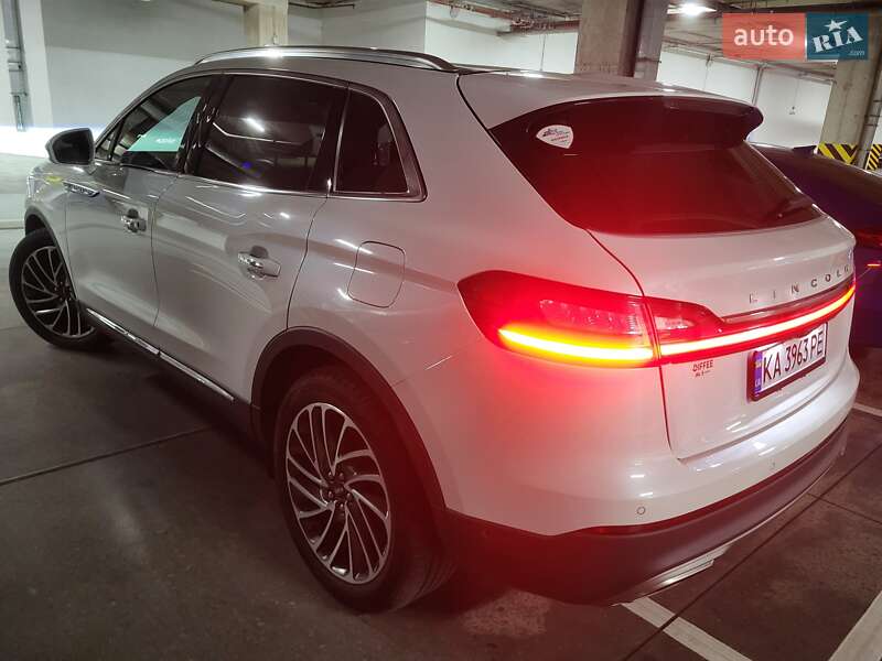 Внедорожник / Кроссовер Lincoln Nautilus 2019 в Киеве