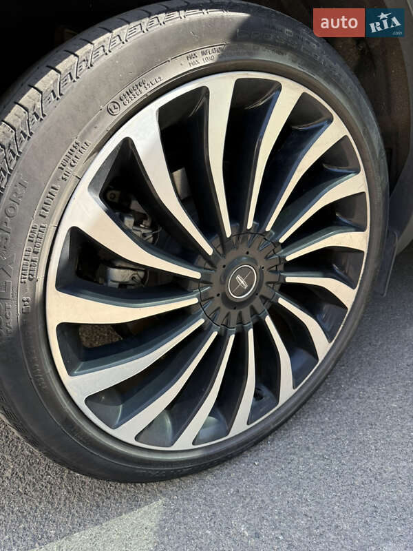 Внедорожник / Кроссовер Lincoln Nautilus 2022 в Кривом Роге