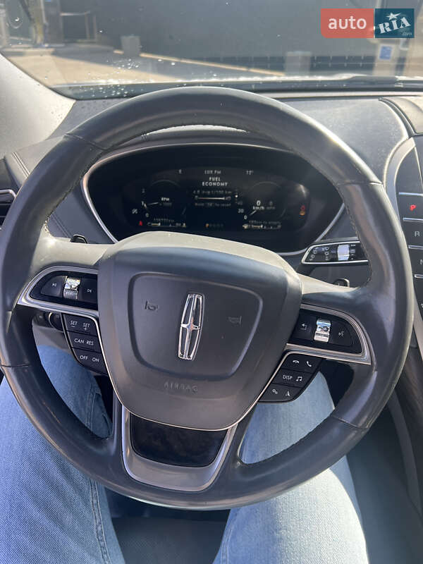 Внедорожник / Кроссовер Lincoln Nautilus 2018 в Киеве