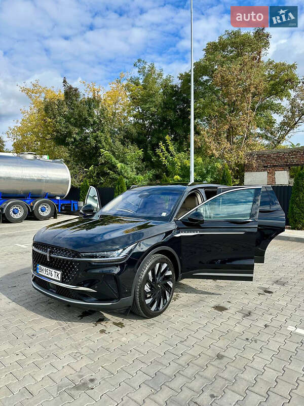 Позашляховик / Кросовер Lincoln Nautilus 2024 в Одесі