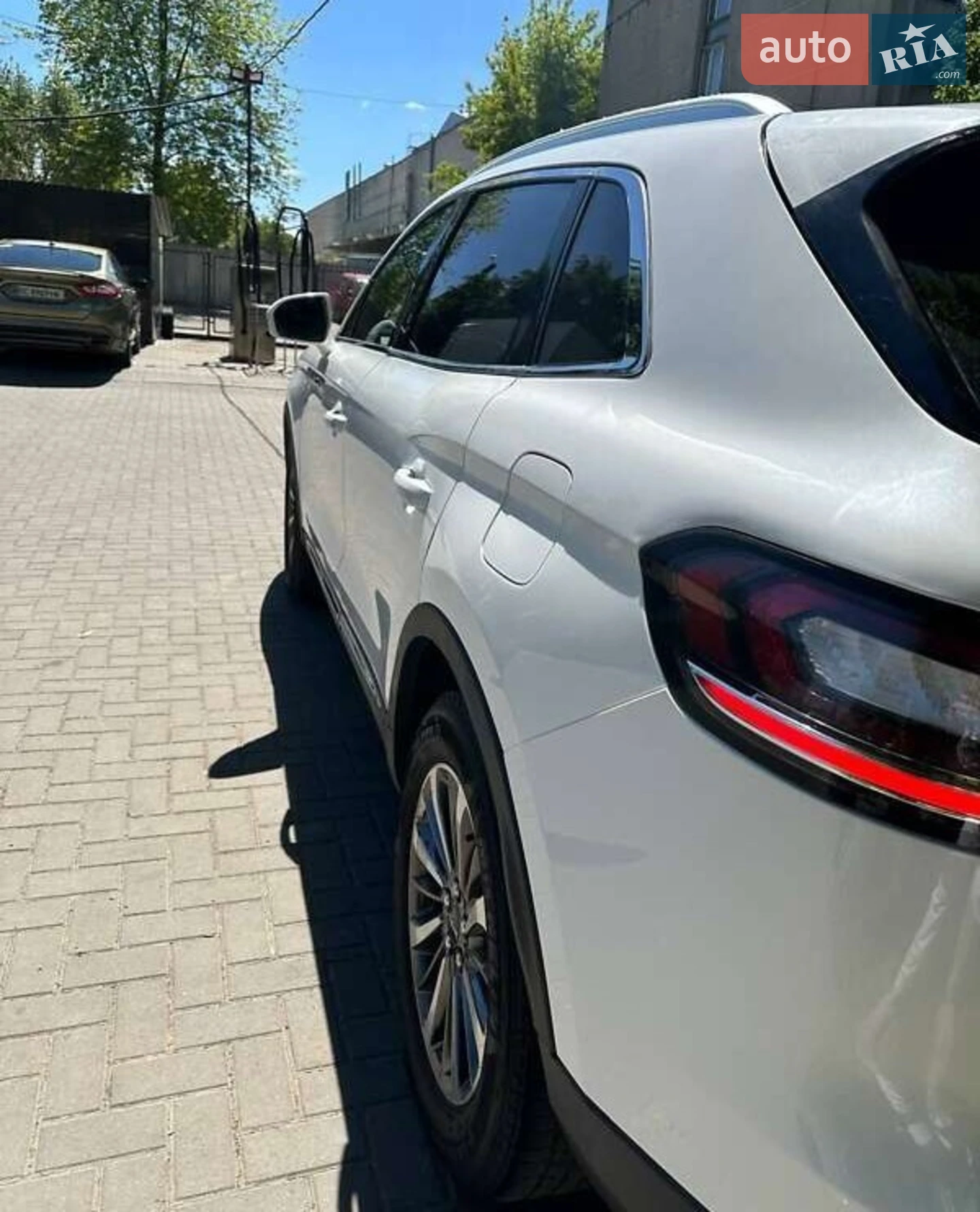 2020 Lincoln Nautilus - мініатюра 5