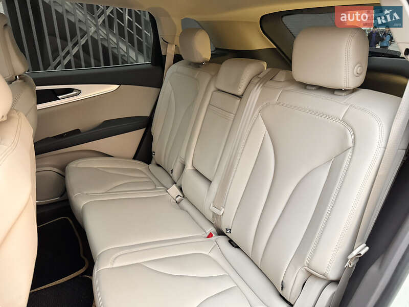 Внедорожник / Кроссовер Lincoln Nautilus 2020 в Киеве фото 48 Внедорожник / Кроссовер Lincoln Nautilus 2020 в Киеве