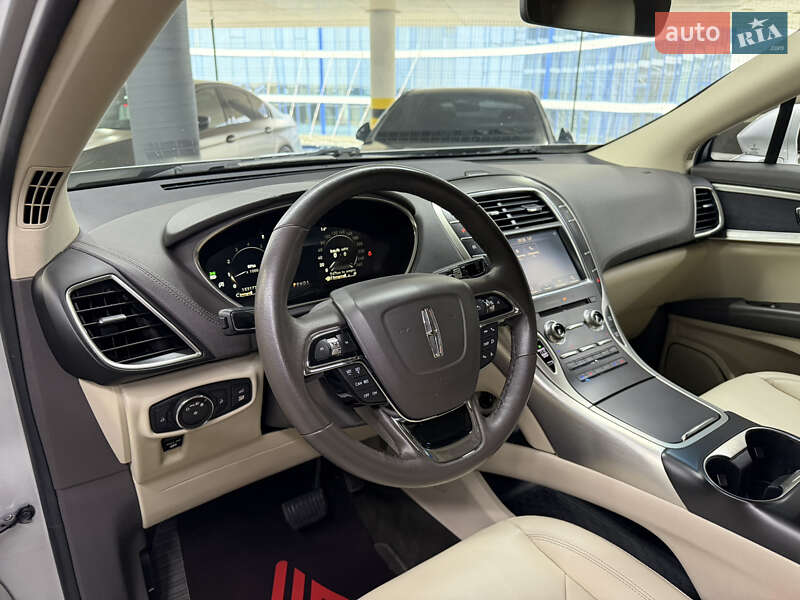 Внедорожник / Кроссовер Lincoln Nautilus 2019 в Одессе фото 20 Внедорожник / Кроссовер Lincoln Nautilus 2019 в Одессе