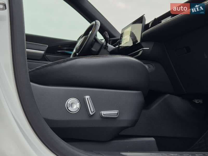 Позашляховик / Кросовер Lincoln Nautilus 2024 в Києві