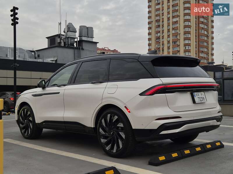 Позашляховик / Кросовер Lincoln Nautilus 2024 в Києві