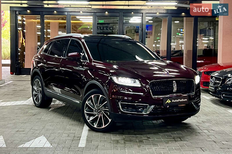 Lincoln Nautilus 2020