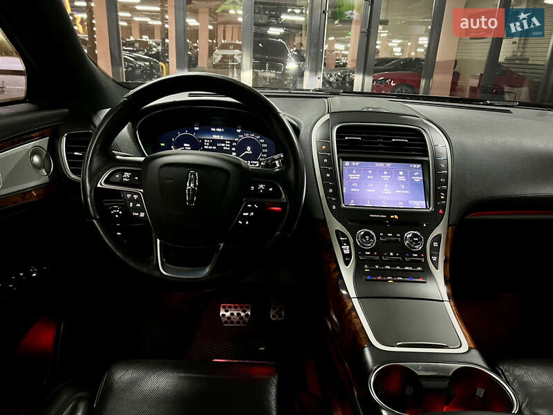 Позашляховик / Кросовер Lincoln Nautilus 2020 в Києві