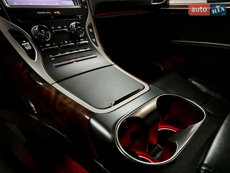 Позашляховик / Кросовер Lincoln Nautilus 2020 в Києві