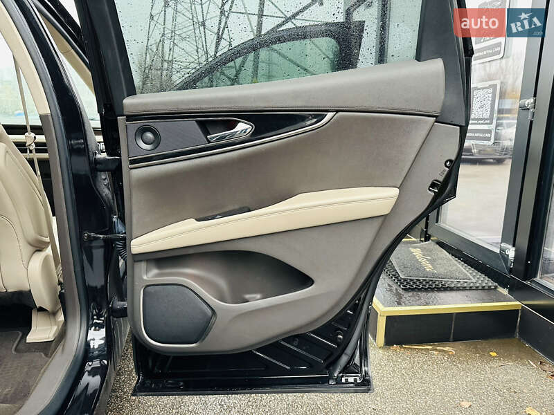 Внедорожник / Кроссовер Lincoln Nautilus 2021 в Харькове