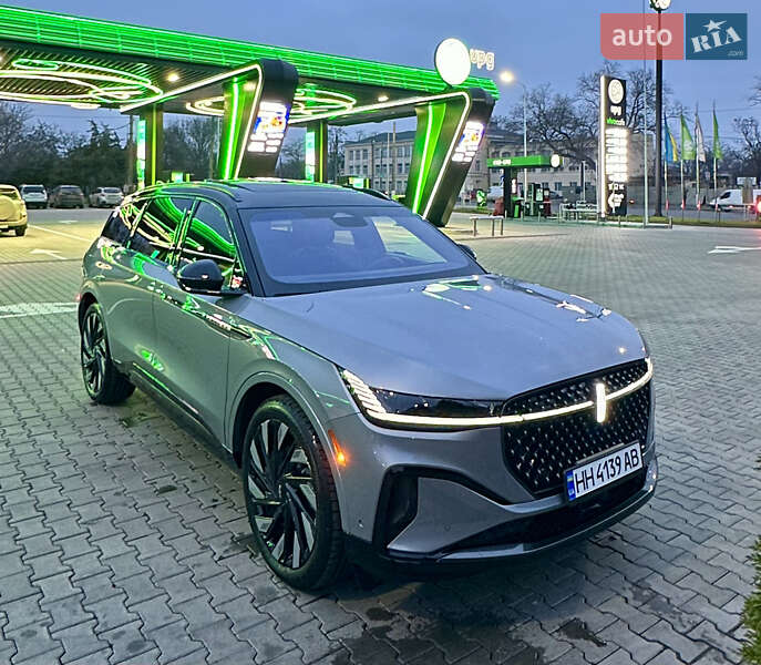 Внедорожник / Кроссовер Lincoln Nautilus 2024 в Одессе