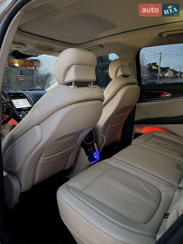 Внедорожник / Кроссовер Lincoln Nautilus 2020 в Виннице