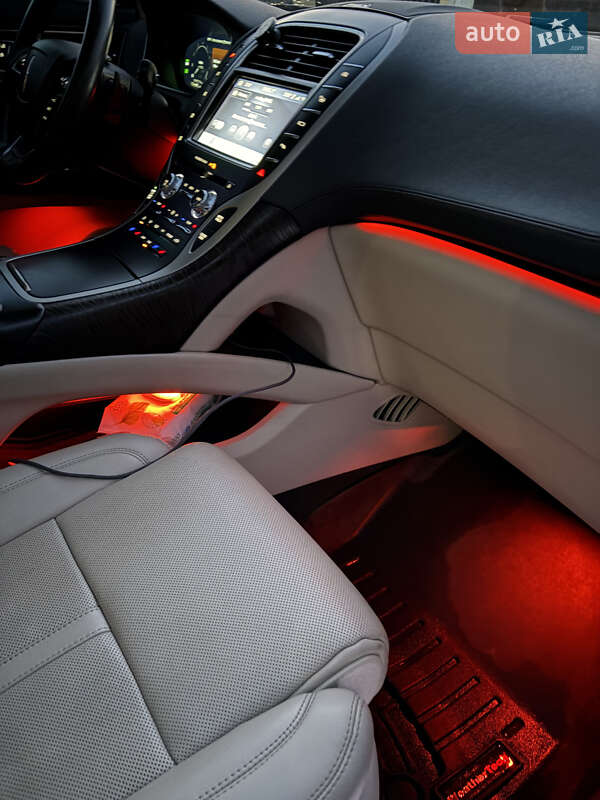 Внедорожник / Кроссовер Lincoln Nautilus 2020 в Виннице