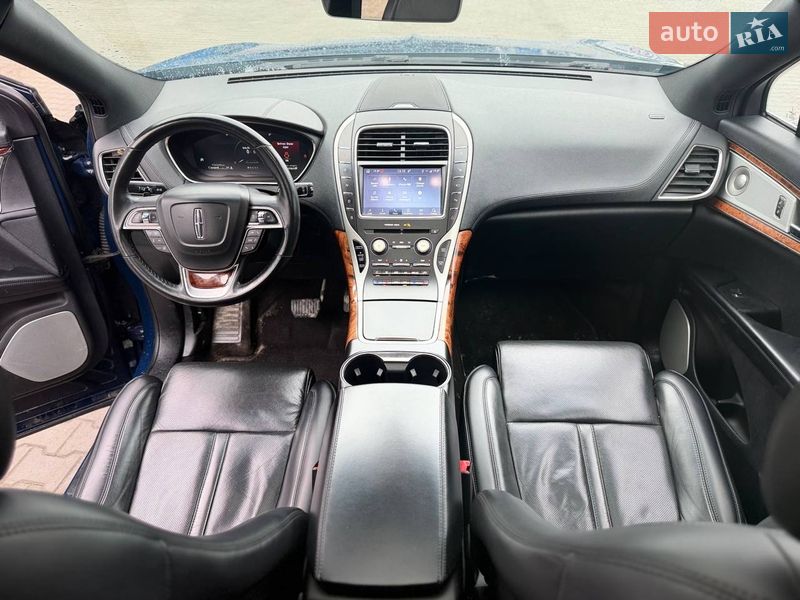 Lincoln Nautilus 2019