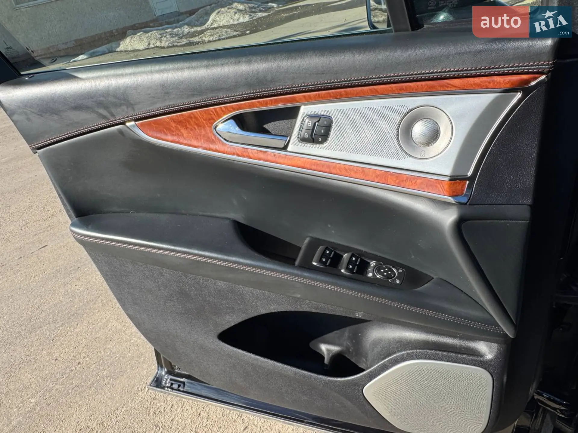 2020 Lincoln Nautilus - мініатюра 22