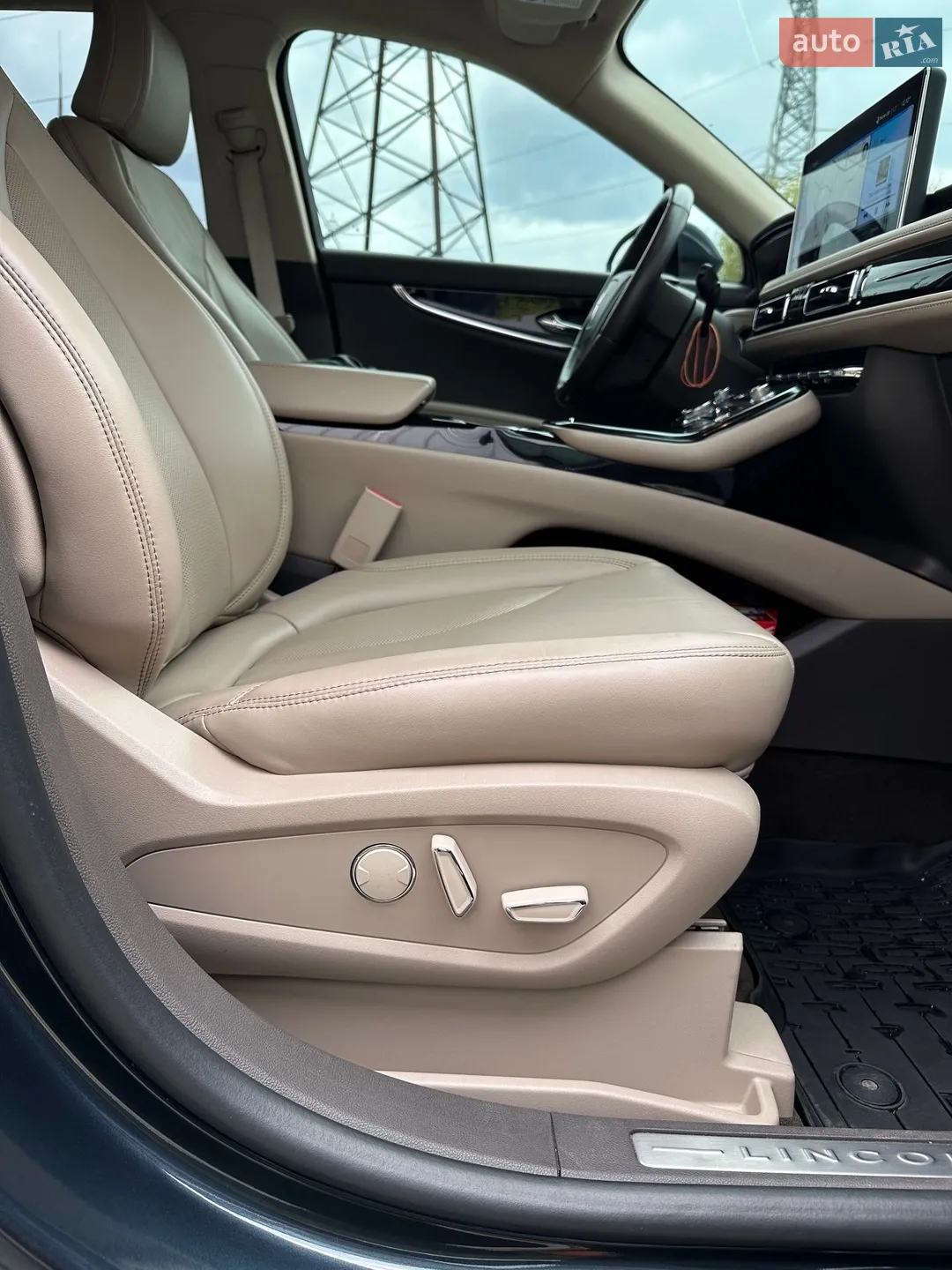 2021 Lincoln Nautilus - мініатюра 39