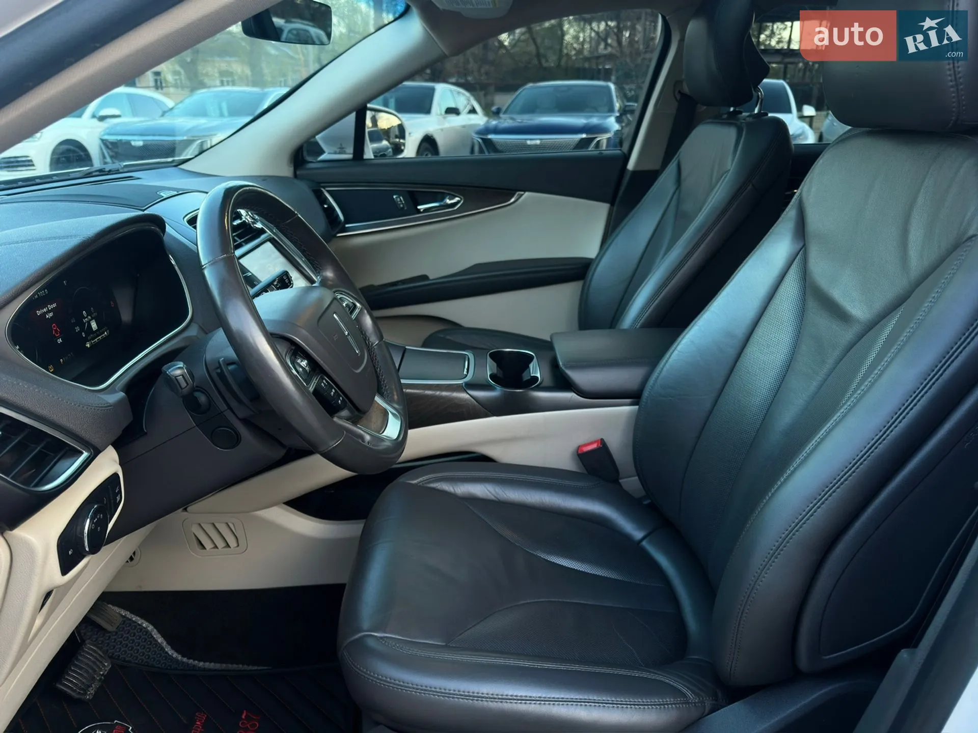 2019 Lincoln Nautilus - мініатюра 17