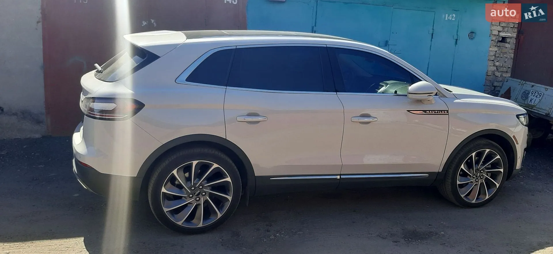2019 Lincoln Nautilus - мініатюра 7