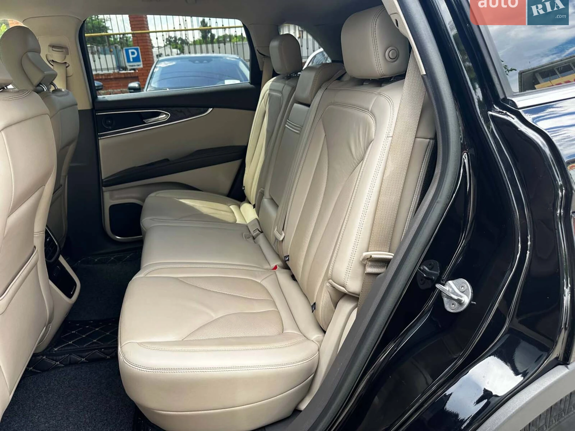 2018 Lincoln Nautilus - мініатюра 24