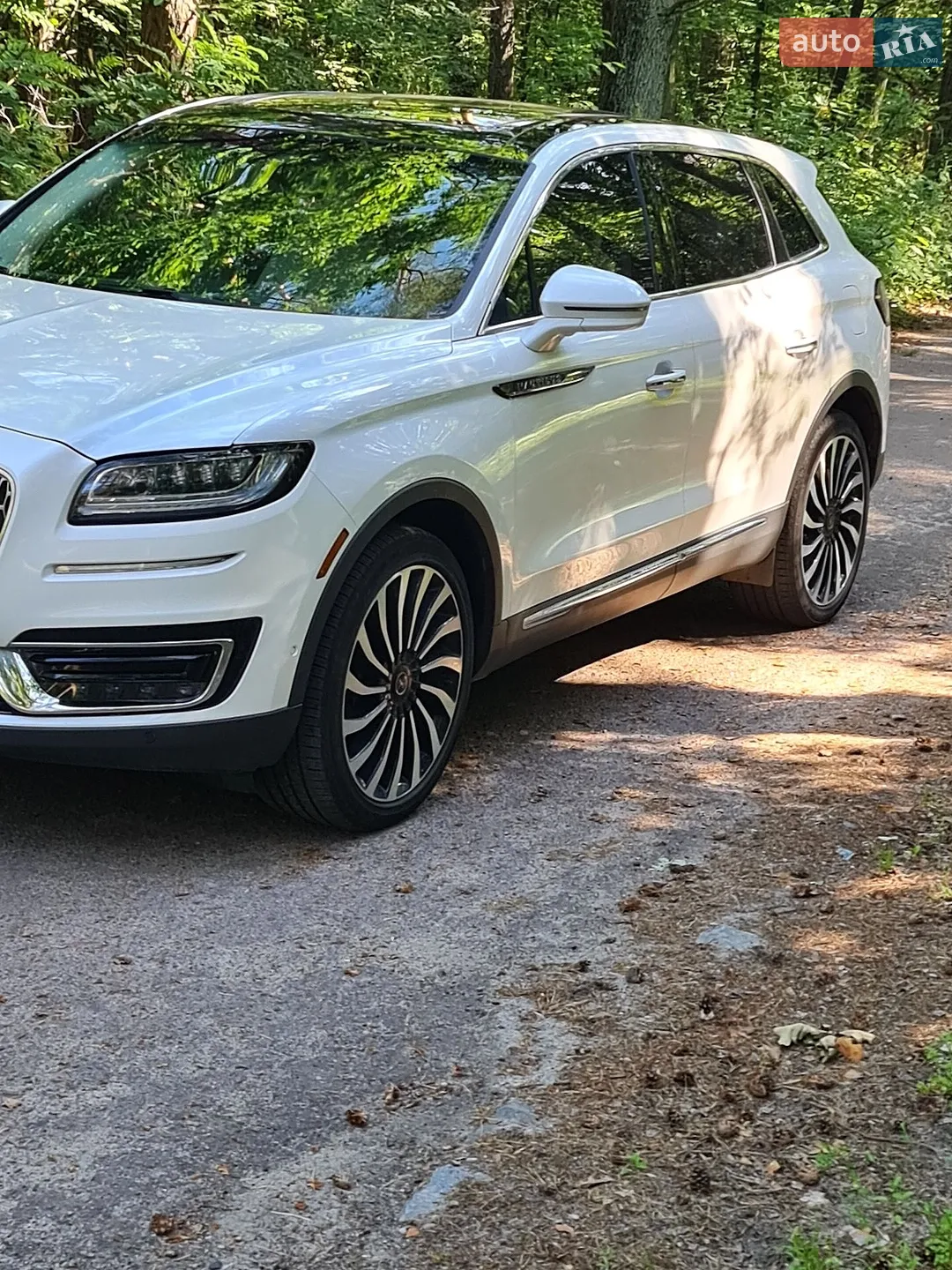 2019 Lincoln Nautilus - мініатюра 15