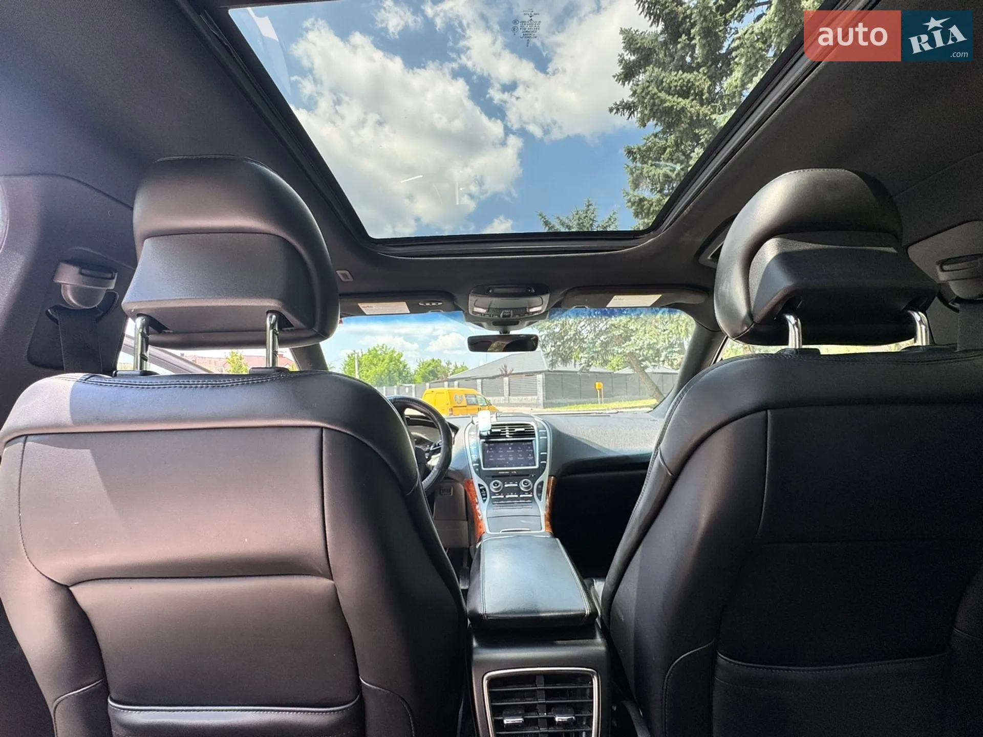2019 Lincoln Nautilus - мініатюра 4