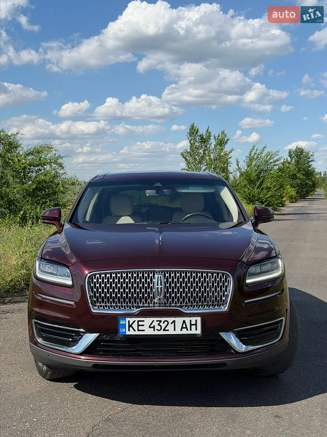 2019 Lincoln Nautilus - мініатюра 9