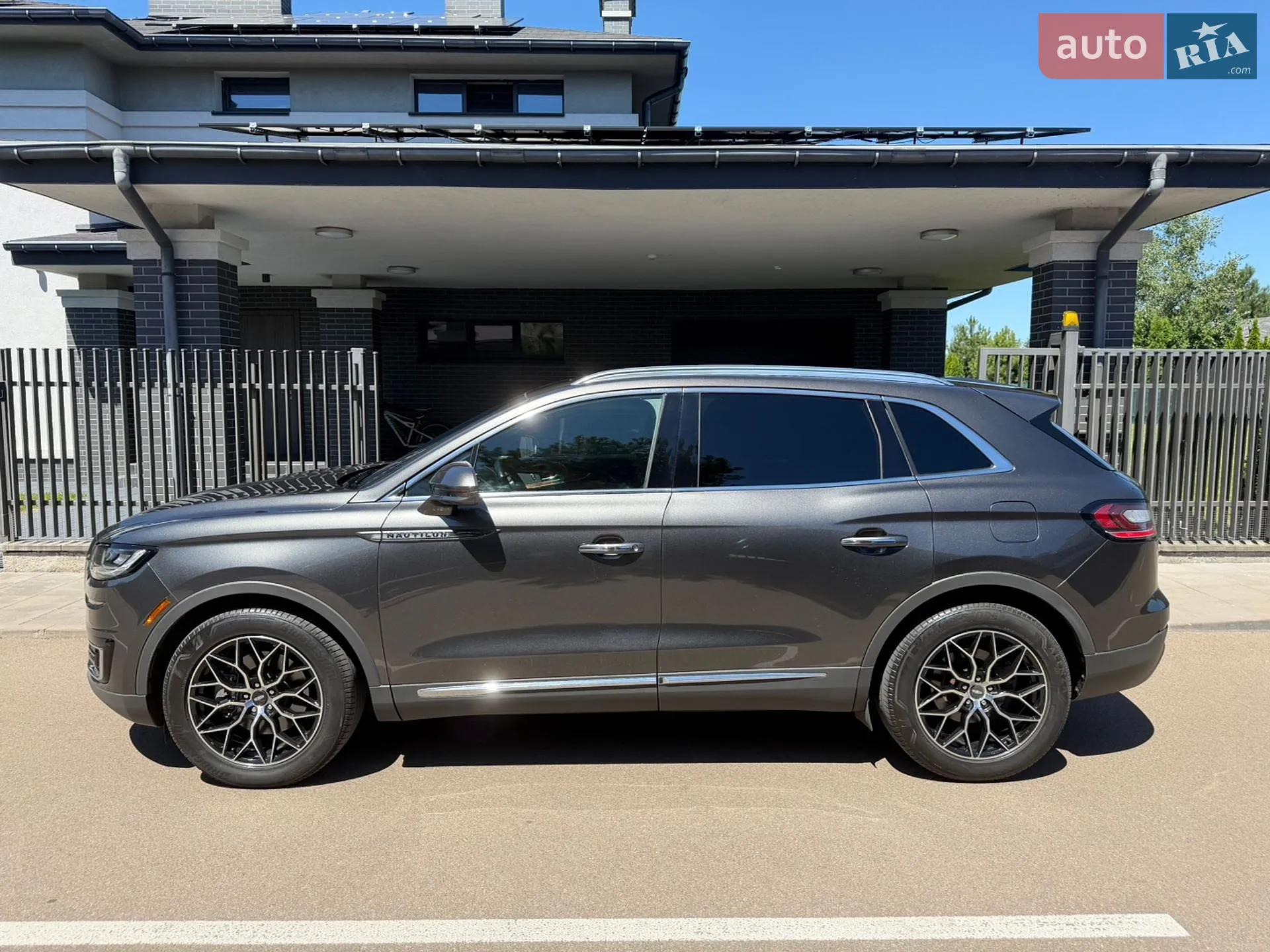 2018 Lincoln Nautilus - мініатюра 6