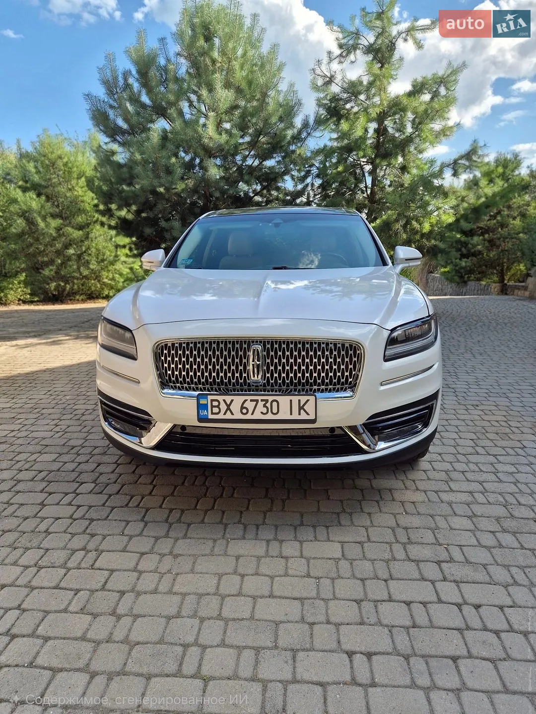 2019 Lincoln Nautilus - мініатюра 2
