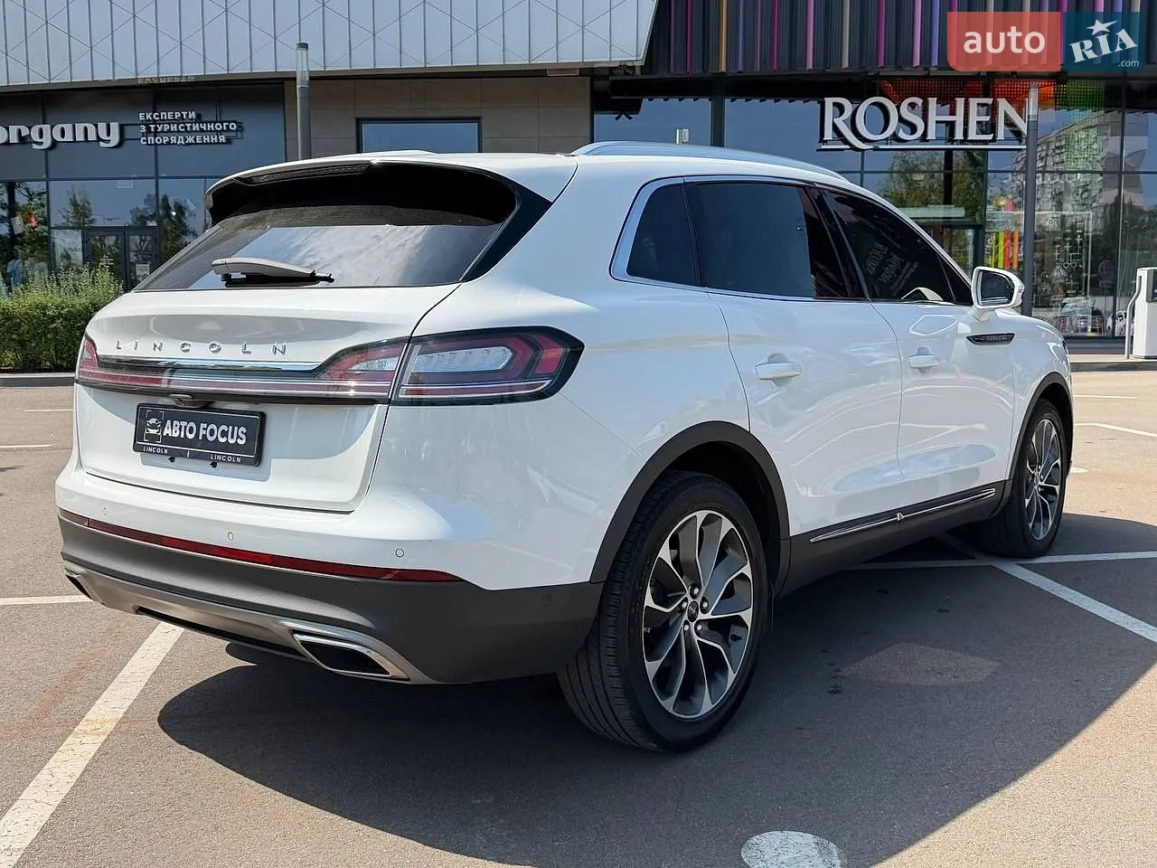 2021 Lincoln Nautilus - мініатюра 7