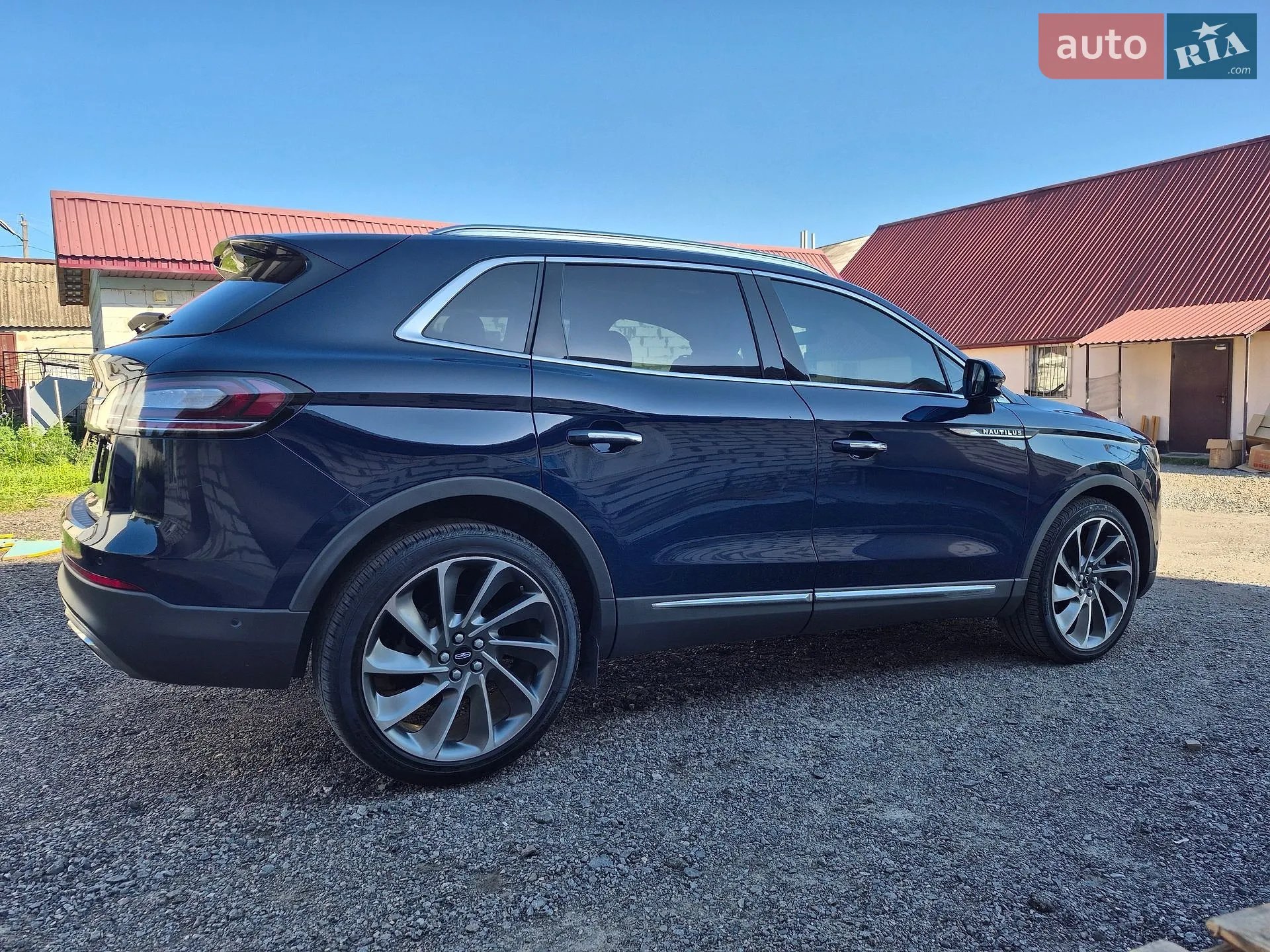 2019 Lincoln Nautilus - мініатюра 16