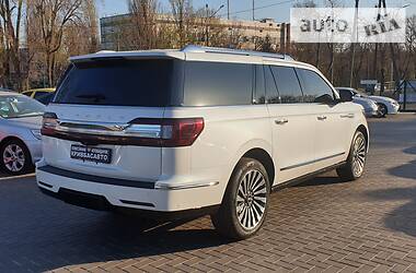 Позашляховик / Кросовер Lincoln Navigator 2019 в 