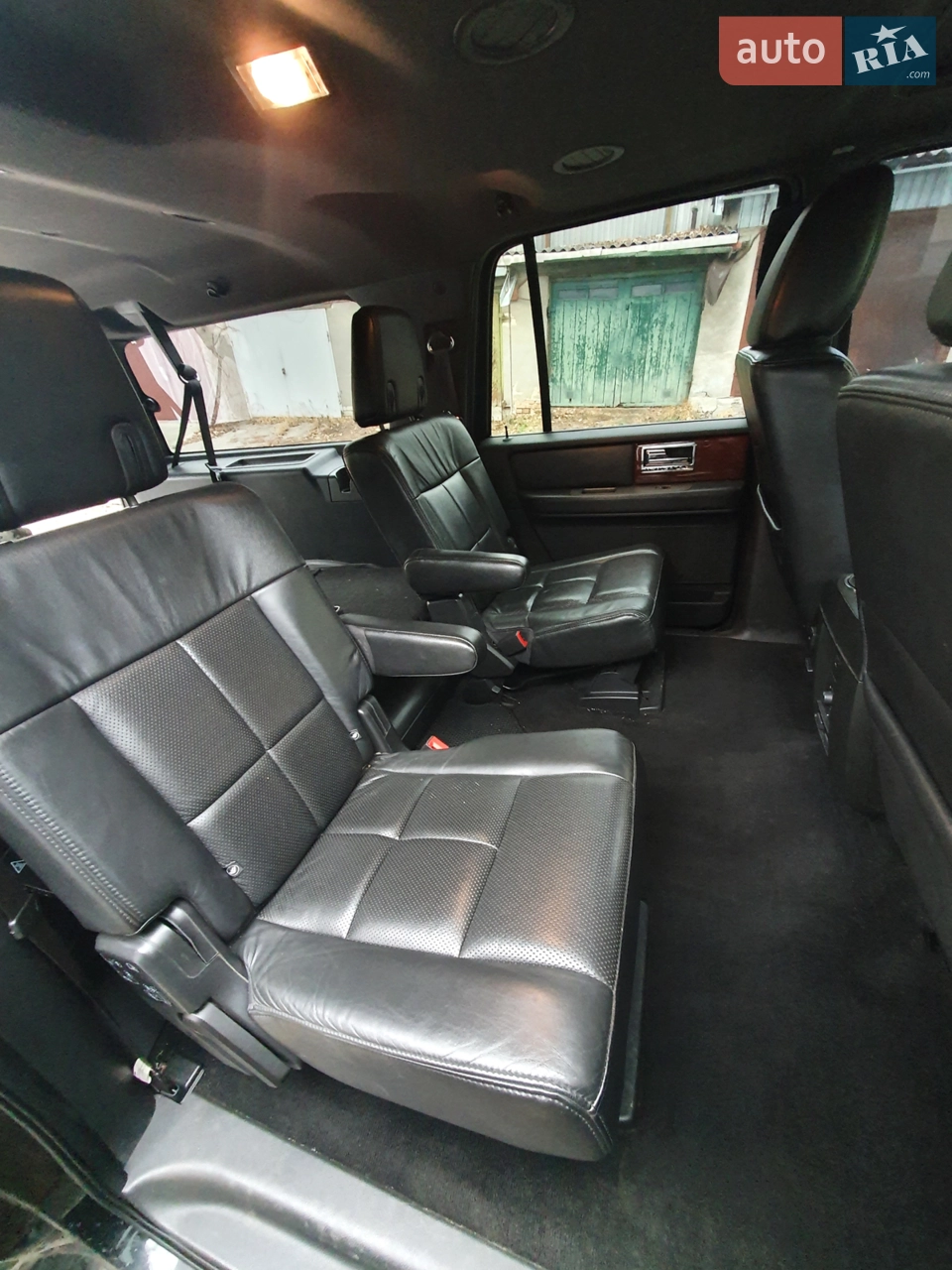 2012 Lincoln Navigator - мініатюра 23