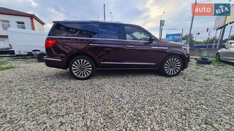 Внедорожник / Кроссовер Lincoln Navigator 2018 в Черновцах