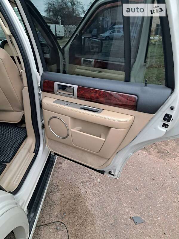 Внедорожник / Кроссовер Lincoln Navigator 2005 в Чернигове